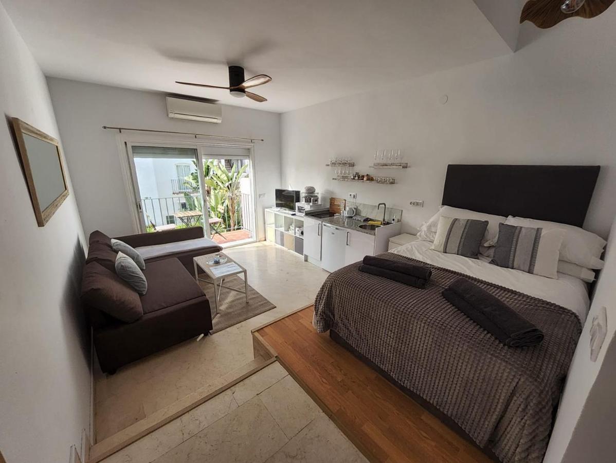 Tranquility Studio Apartment Malaga Ngoại thất bức ảnh